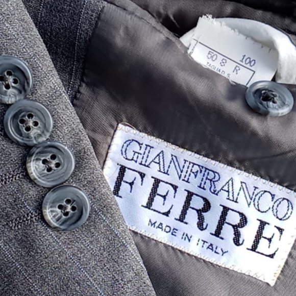 Gianfranco Ferre Vintage Men's Pin Stripe Blazer - Picture 15 of 15